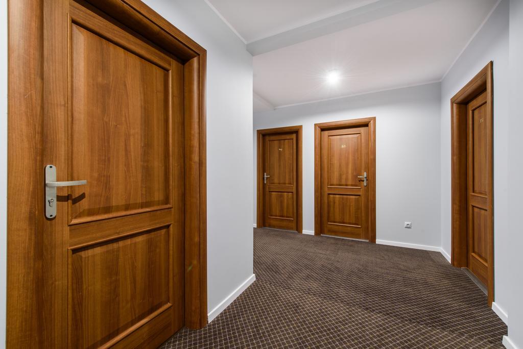 Hotel Nowy Dwor Trzebnica Eksteriør bilde